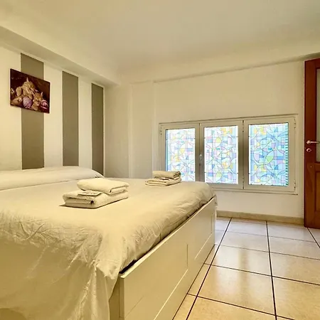 Διαμέρισμα 5 Min Dal Mare Grazioso Trilocale *