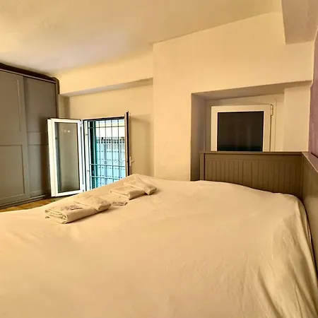 5 Min Dal Mare Grazioso Trilocale Διαμέρισμα *