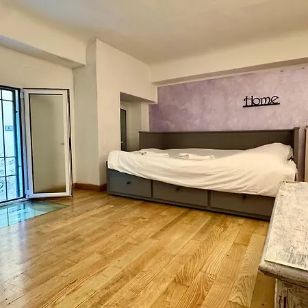 5 Min Dal Mare Grazioso Trilocale * 알라시오