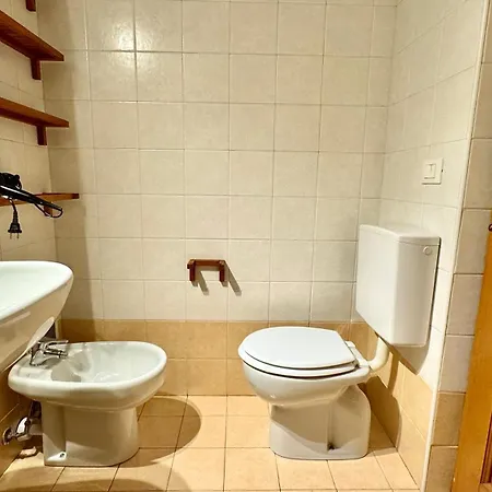 5 Min Dal Mare Grazioso Trilocale * 알라시오