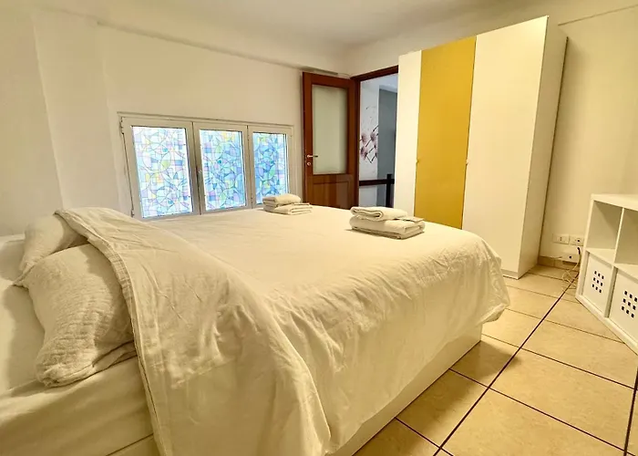 Апартаменти 5 Min Dal Mare Grazioso Trilocale *