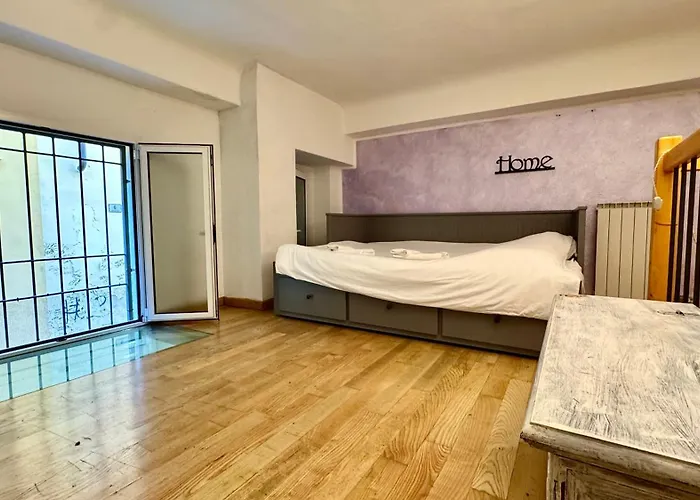 5 Min Dal Mare Grazioso Trilocale * Alassio