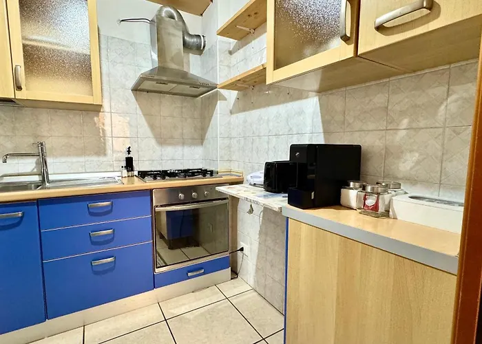 Апартаменти 5 Min Dal Mare Grazioso Trilocale *